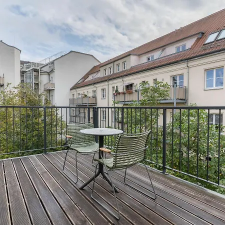 Limehome Jahnallee Apartament *