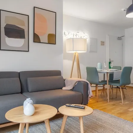 Apartament Limehome Jahnallee *