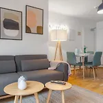 Апартаменты Limehome Jahnallee *