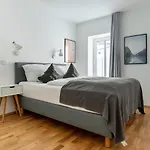Limehome Jahnallee