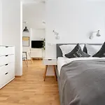 Limehome Jahnallee Апартаменты Лейпциг