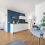 Limehome Jahnallee *