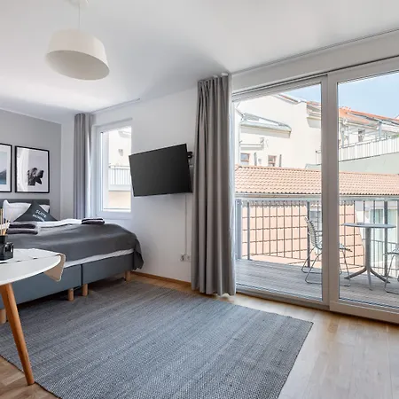 Limehome Jahnallee Apartment